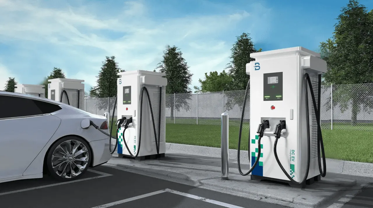 EV Charging Stations Guide for Highway Travel (2026)